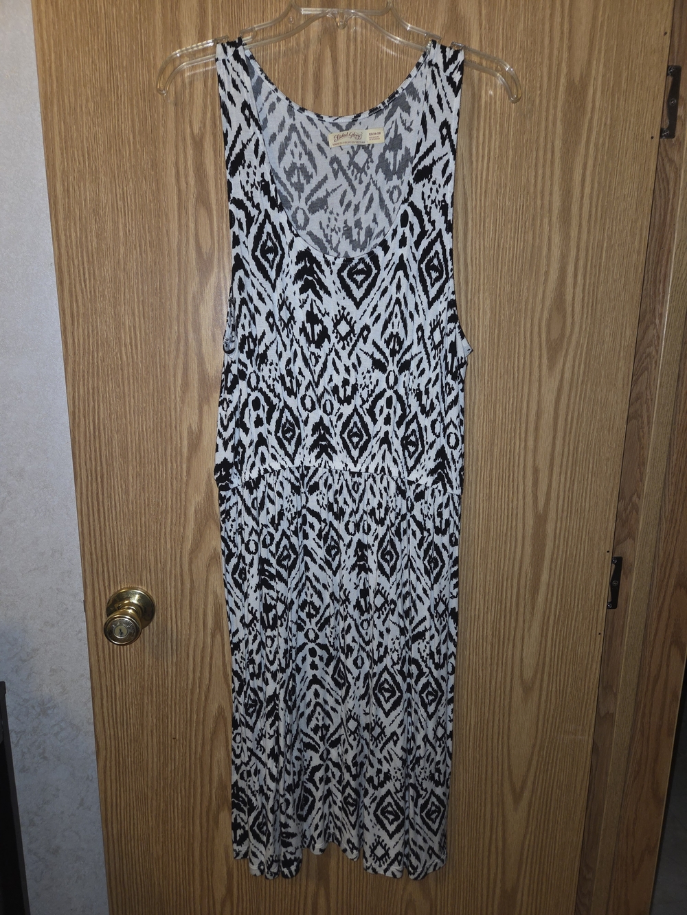 Faded Glory Black and Gray Patterned Dress